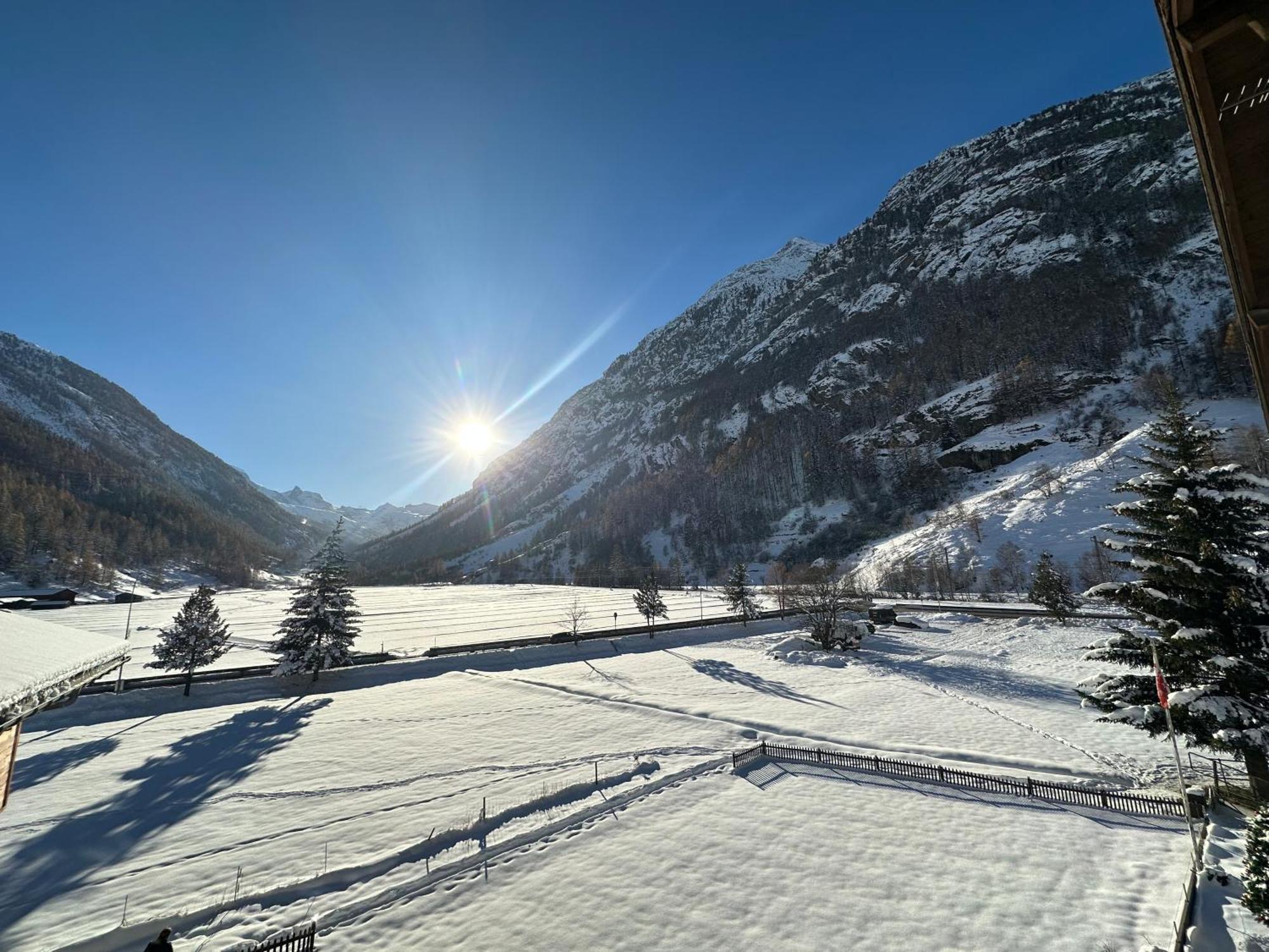 Pure Comfort! Entire Apartment With Abundant Space Near Zermatt With Parking! Таш Экстерьер фото